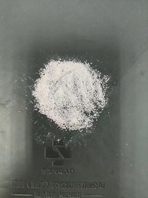 सोडियम ब्यूटिरेट, दालचीनी एल्डिहाइड के साथ मिलकर, सूअरों के लिए AGP की जगह लेता है