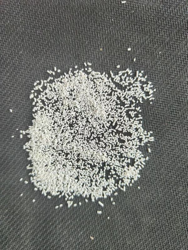 धीमी रिलीज 80% लेपित कैल्शियम ब्यूटीरेट 55% CAS 5743-36-2 प्लस सोडियम ब्यूटीरेट 25% पानी के लिए